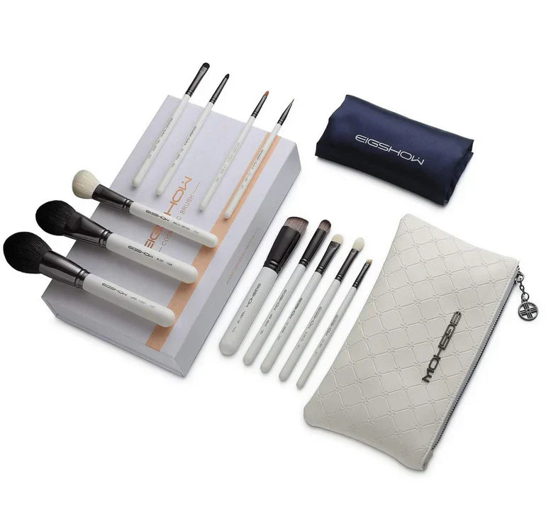 When makeup brushes are better than sponges and why? | EIGSHOW Beauty