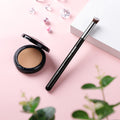 E861 - 2D Angled Concealer Brush