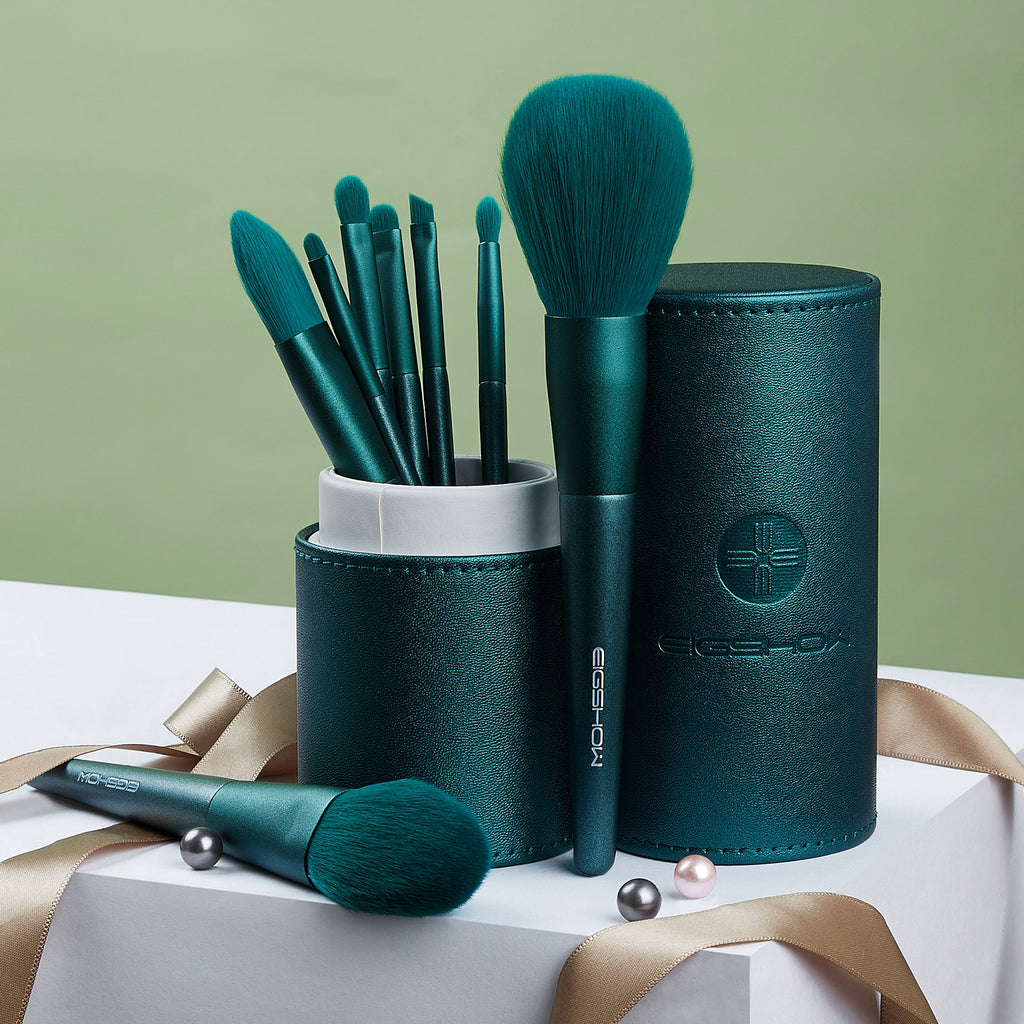 8pcs Jade Green Brush Kit with Cylinder