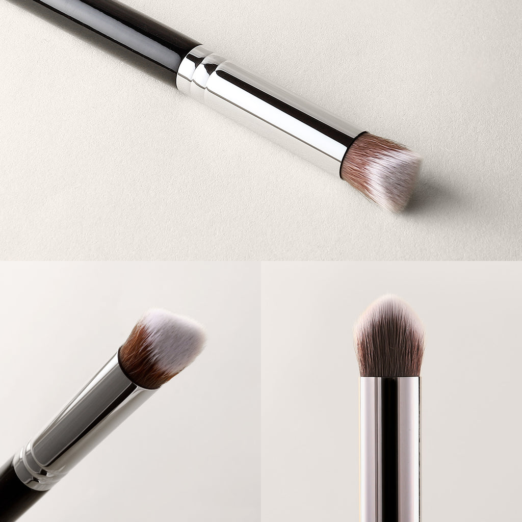 E861 - 2D Angled Concealer Brush