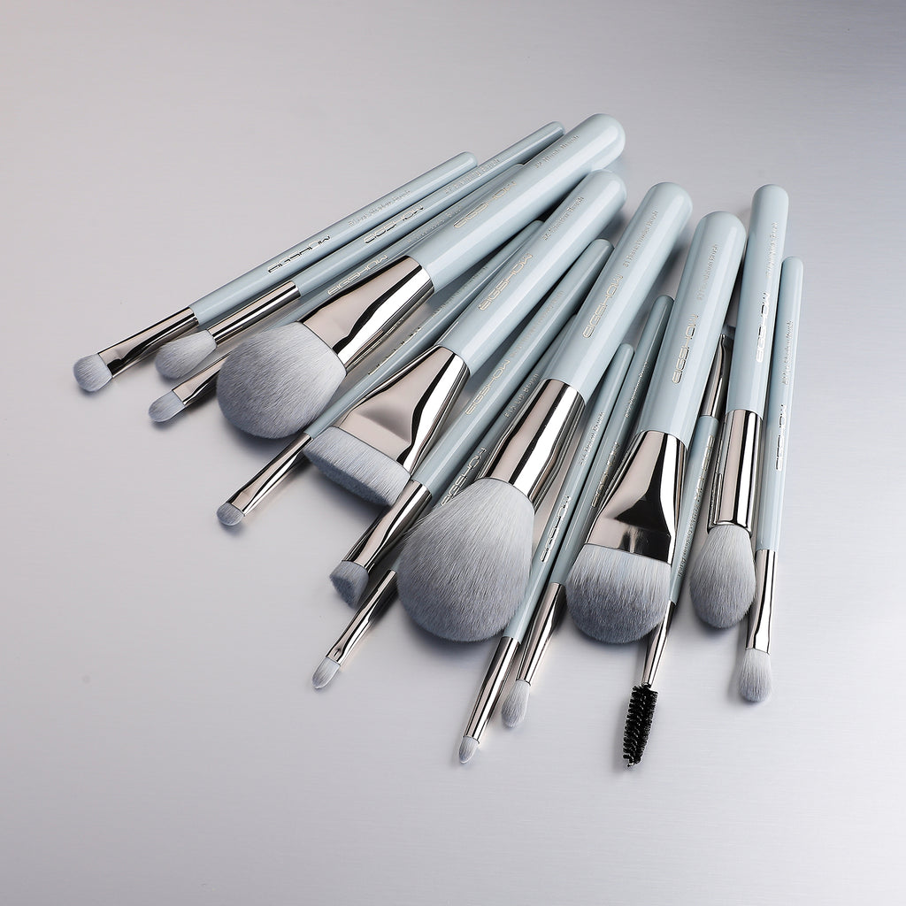Jade Series – 15pcs Makeup Brush Kit – Baby Blue