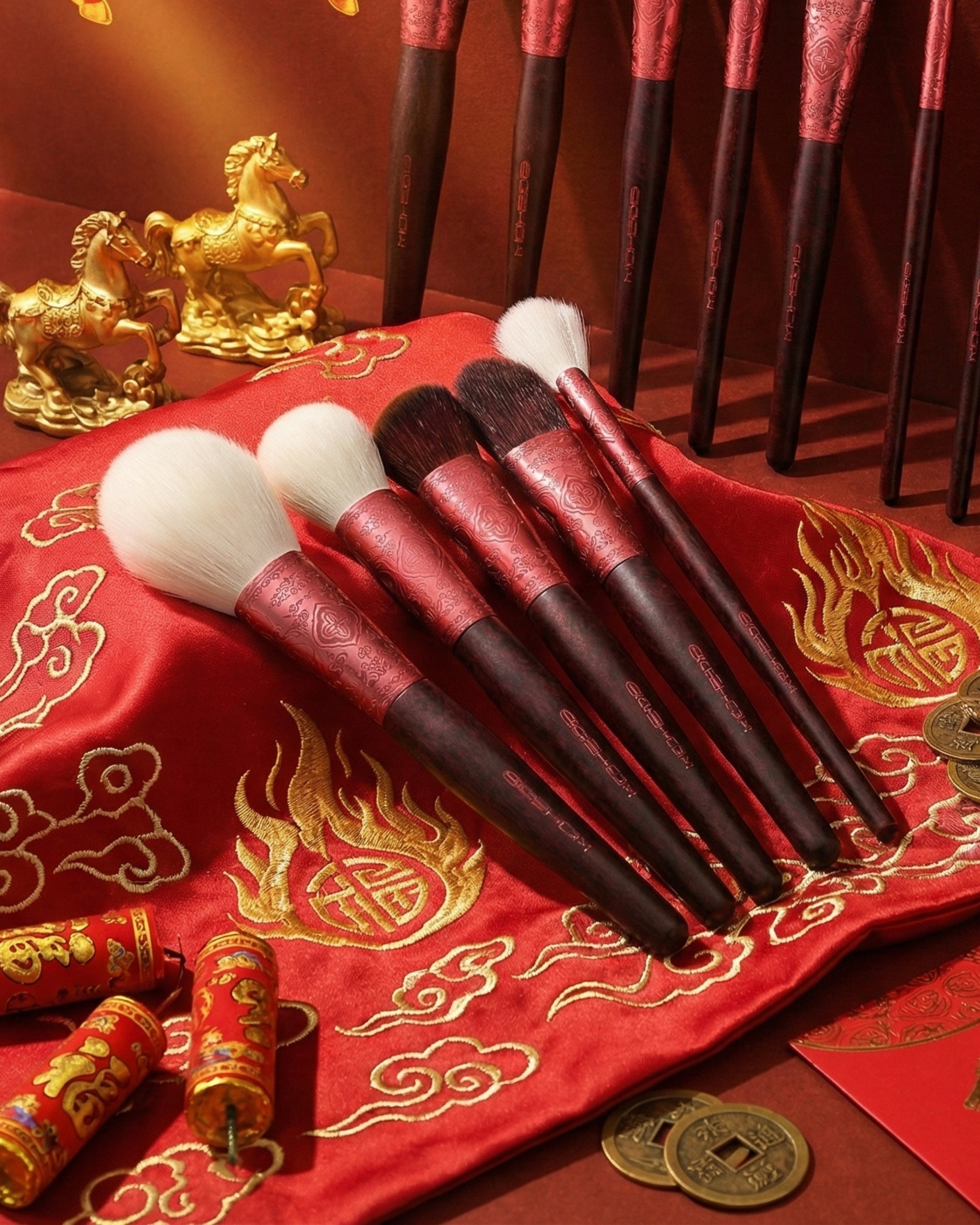Aspara Red Splendid Series - 15pcs Makeup Brush Set