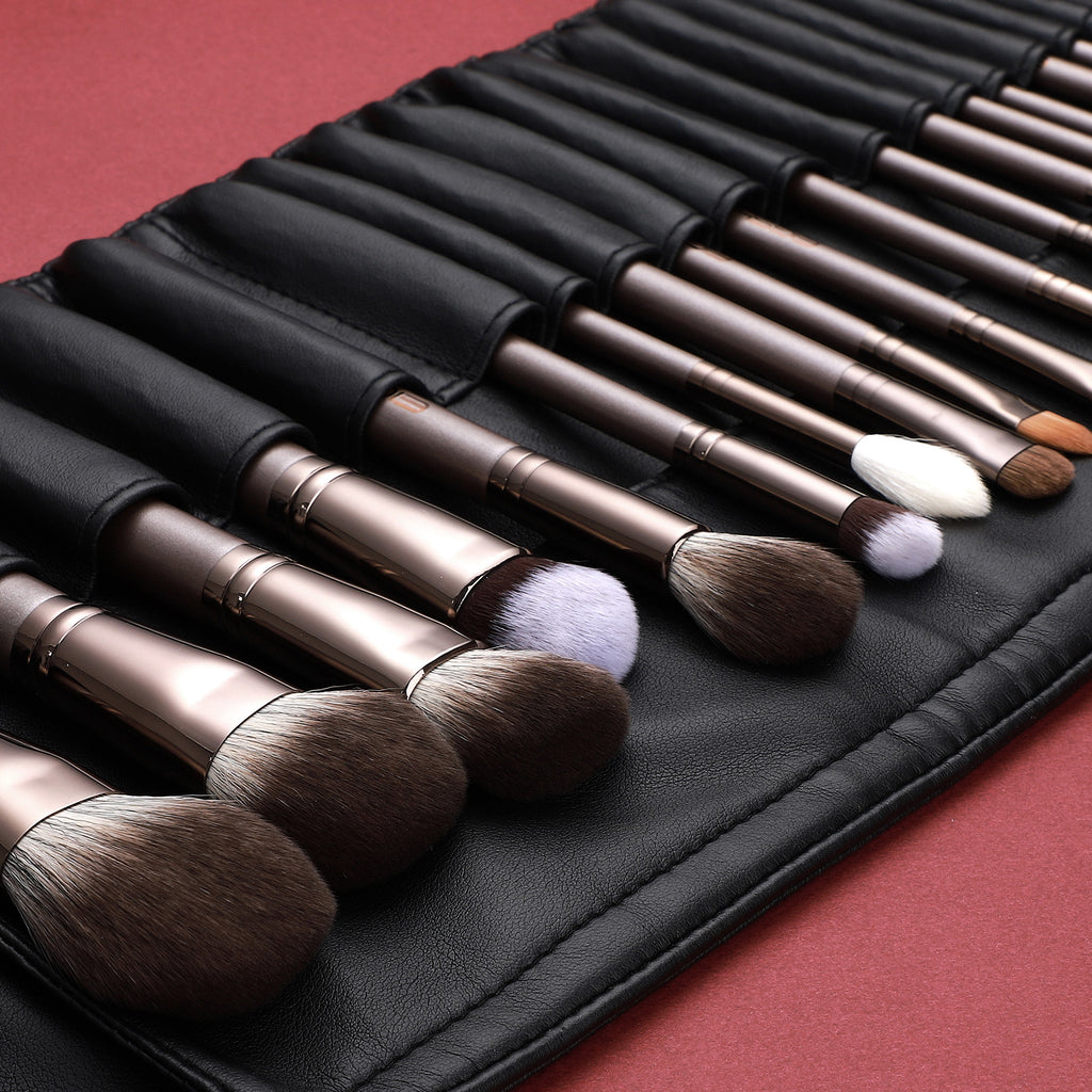 Magician Series Lucky Coffee - 18pcs Makeup Brush Kit