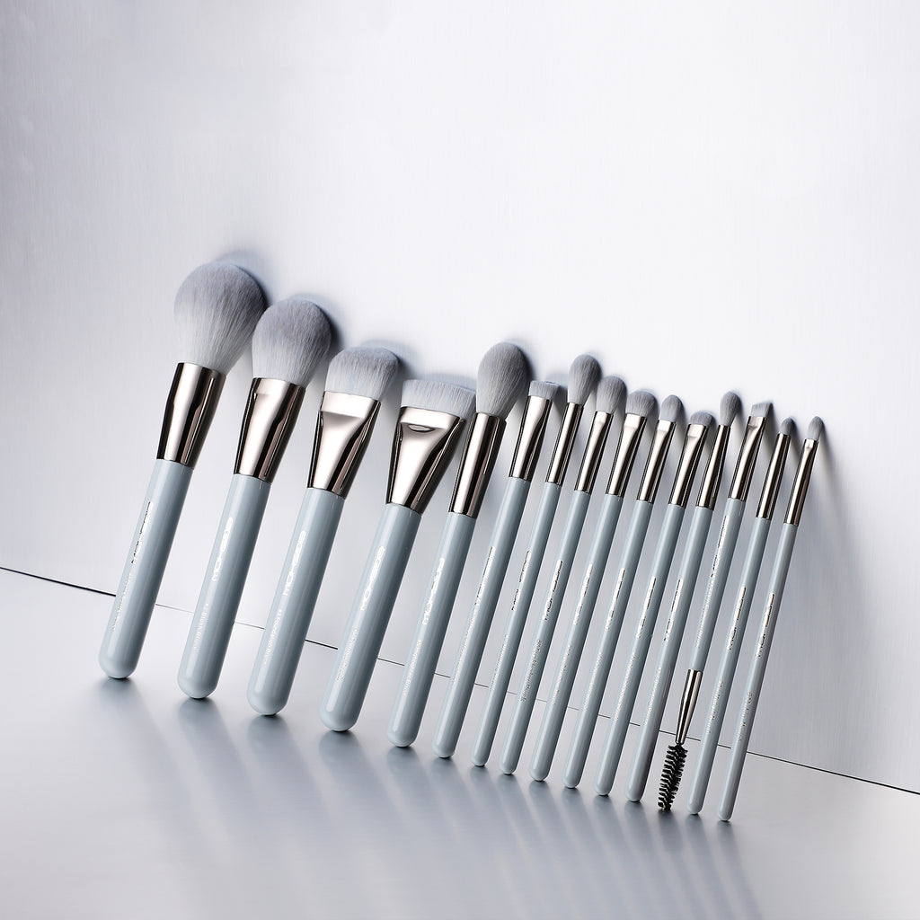 Jade Series – 15pcs Makeup Brush Kit – Baby Blue