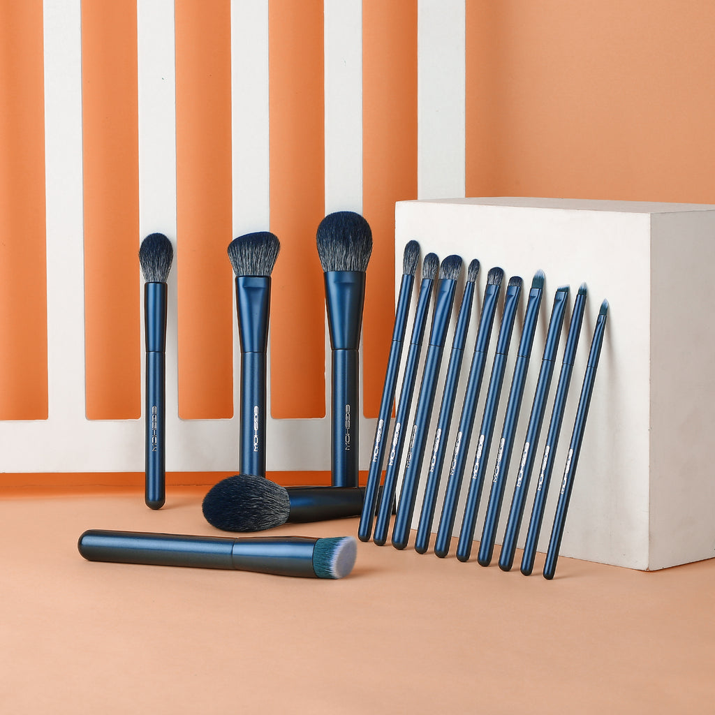 Jade Series – 15pcs Makeup Brush Kit – Tourmaline Blue