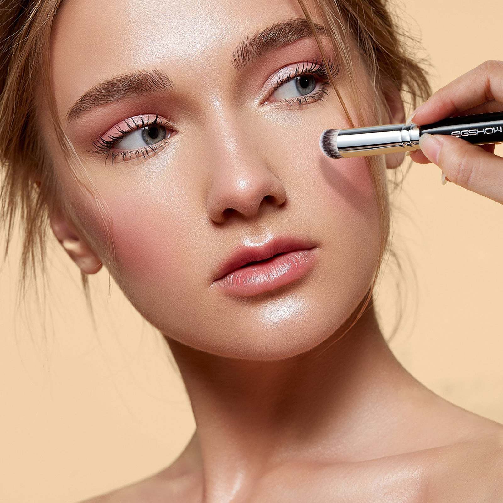 E872 CONCEALER BRUSH