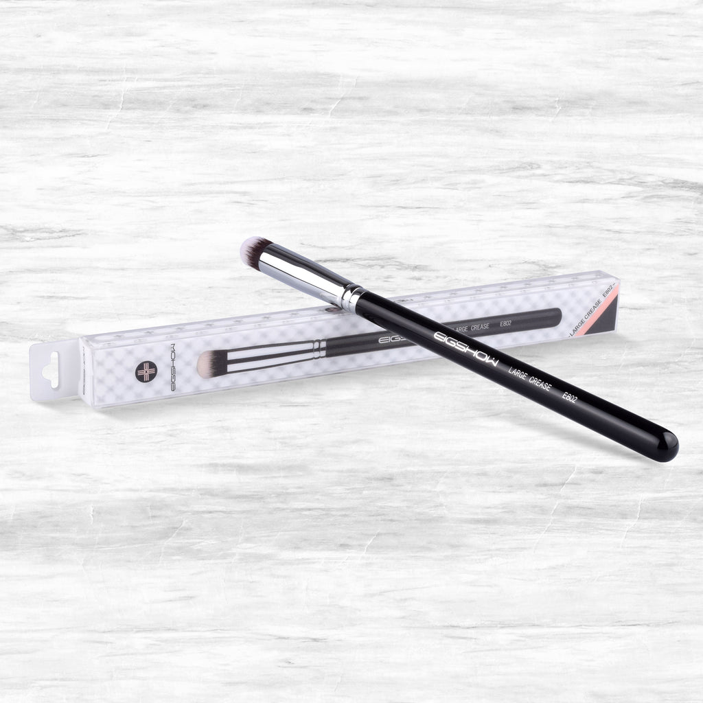 E802 - LARGE CREASE BRUSH