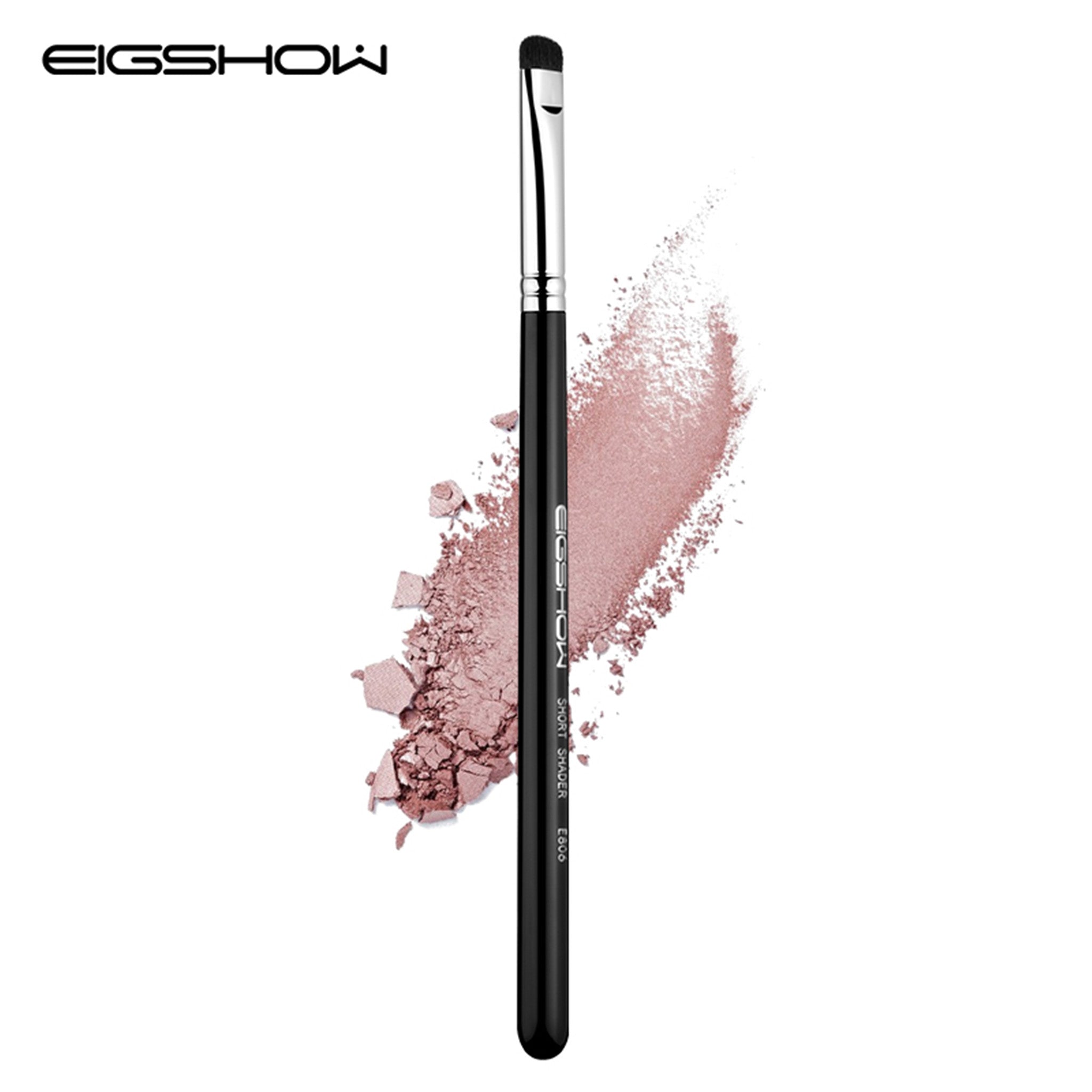 E806 SHORT SHADER BRUSH