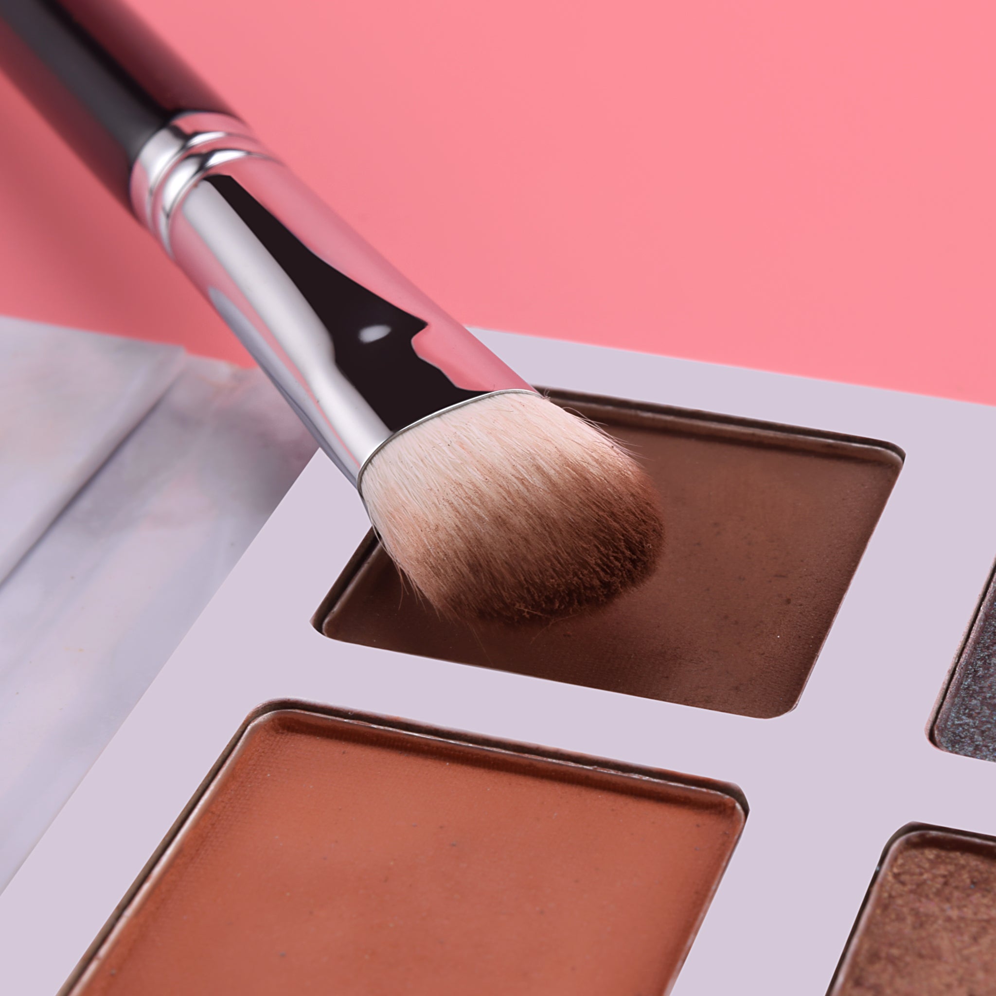 E831 - Eyeshadow Brush