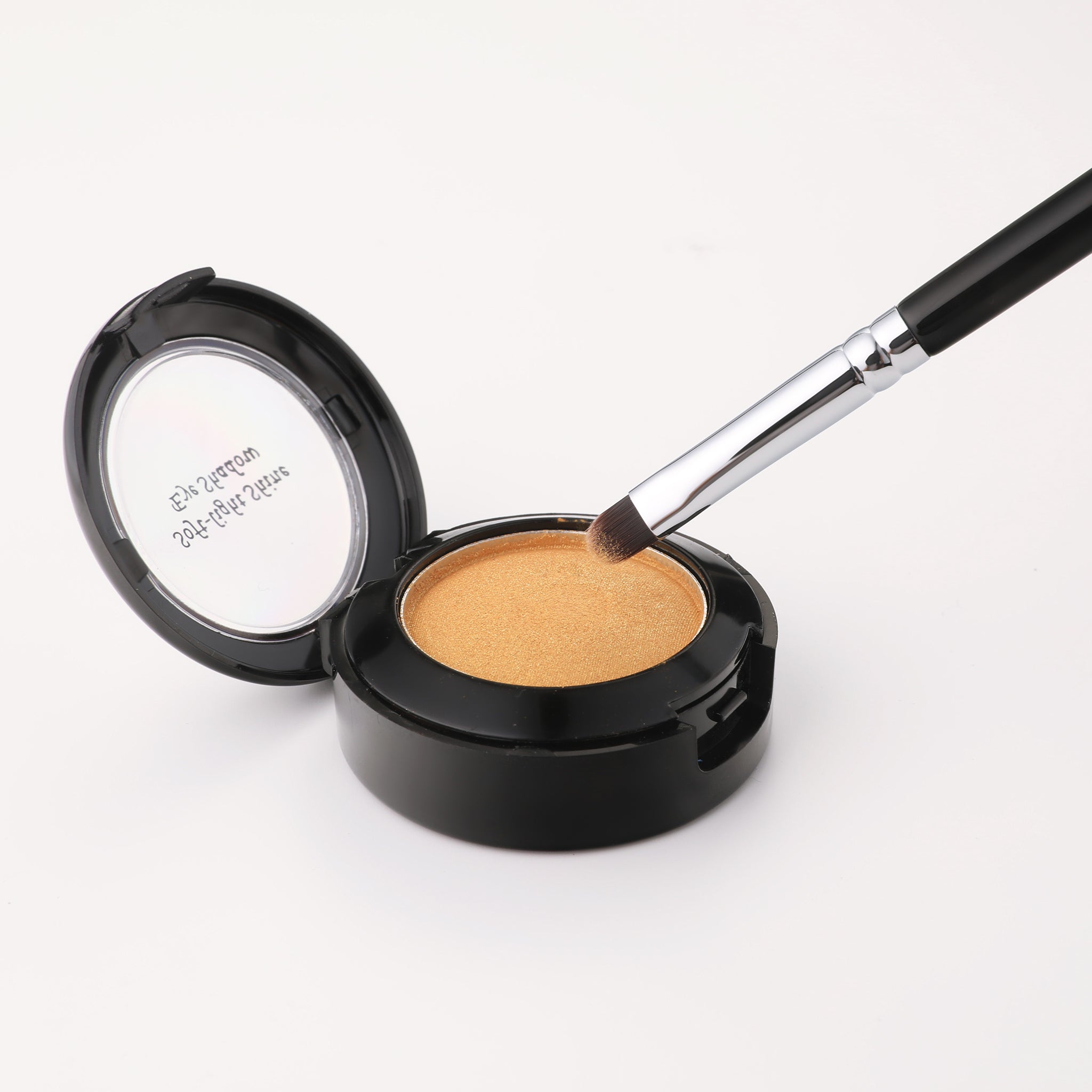 E836 - CONCEALER BRUSH