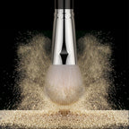 F605 - Blush Brush