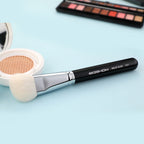 F621 - Angled Contour Brush