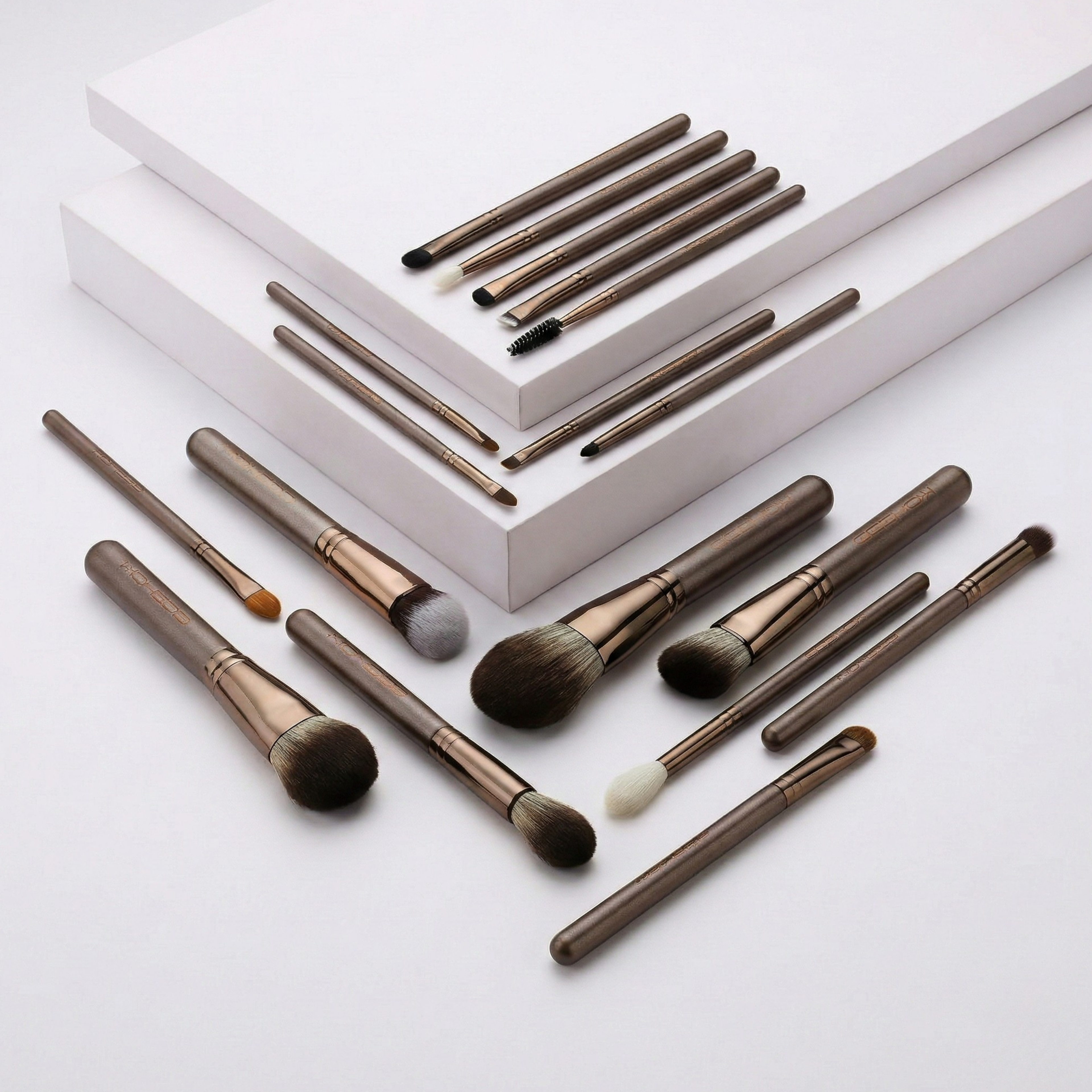 Magician Series Lucky Coffee - 18pcs Makeup Brush Kit